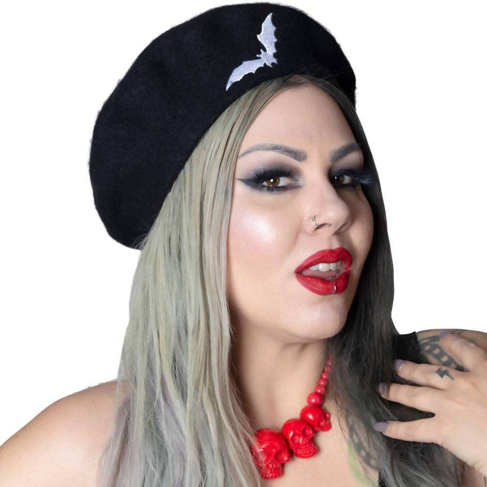 kreepsville 666 Women's Beret White Bats