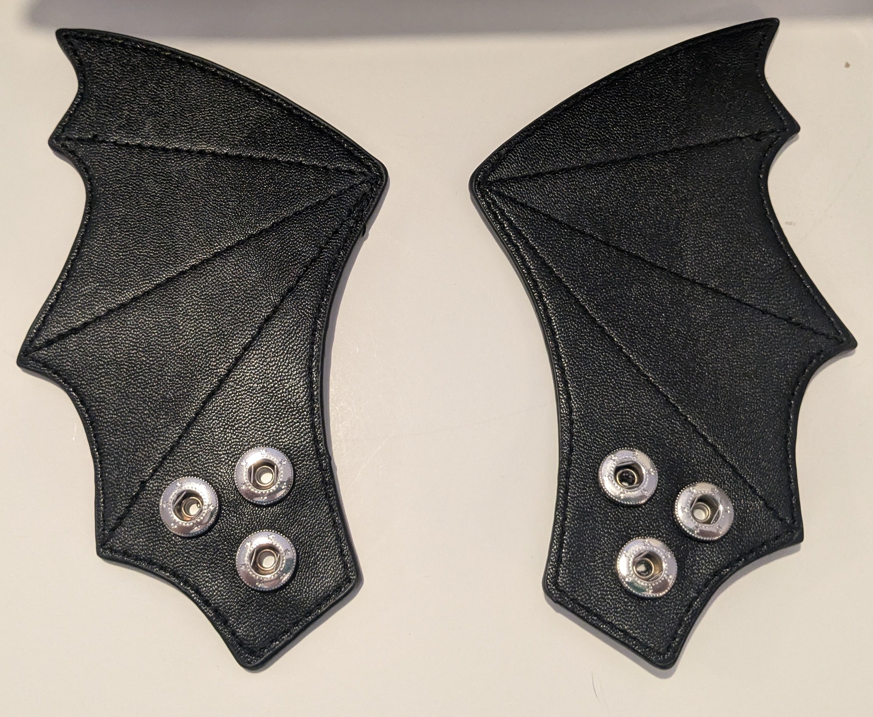 Lost Queen Catacomb Bat Crossbody Bag – Gothic Black Shoulder Bag with Wings & Ears