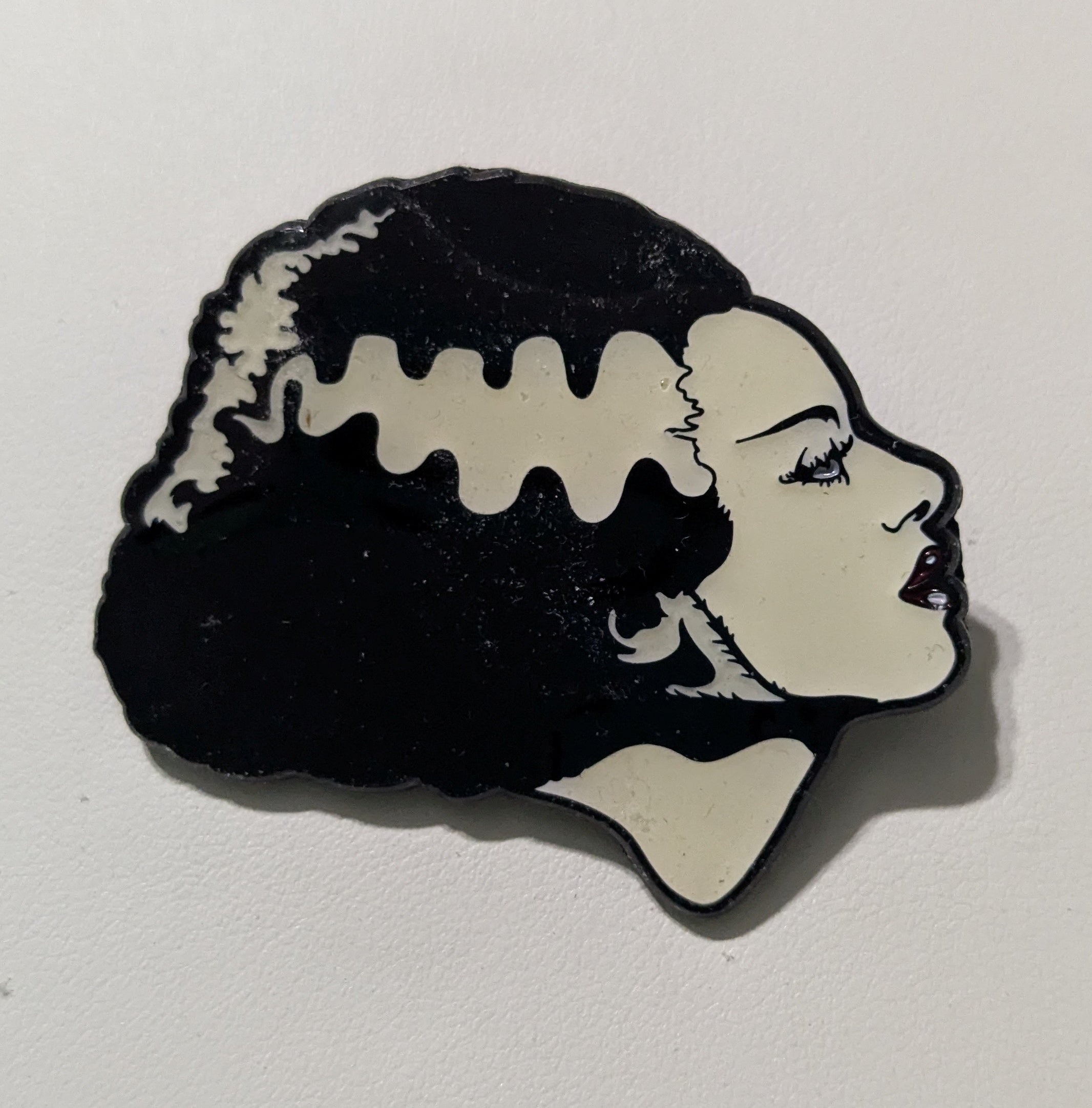 Universal Bride of Frankenstein Glow In The Dark Enamel Pin