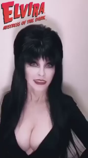 Video of Elvira promoting her Salt and Pepper shaker set | Nerd Imports