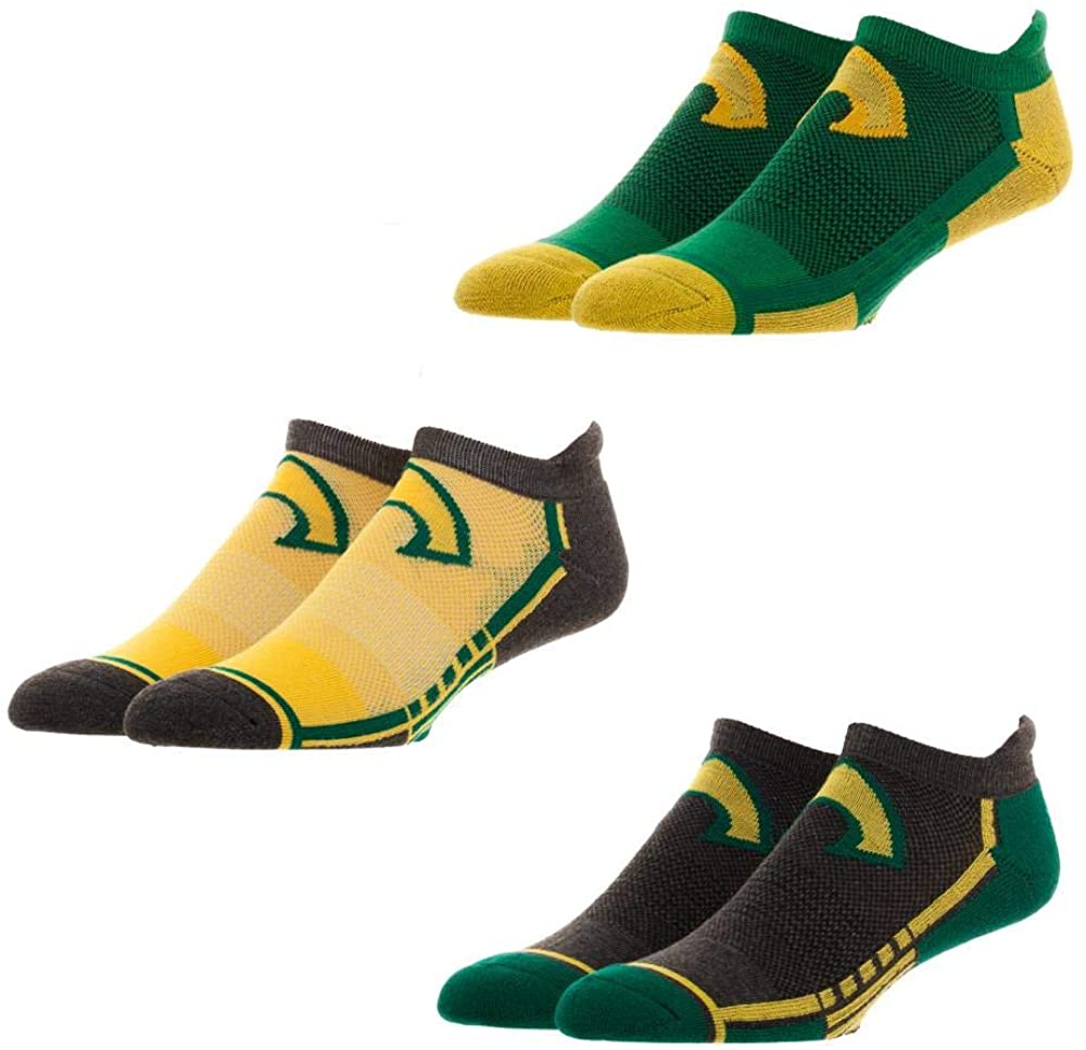 The World's Greatest Aquaman Men's Active Ankle Socks 3 Pair Bundle -- Pulled From a Giant Clam?!