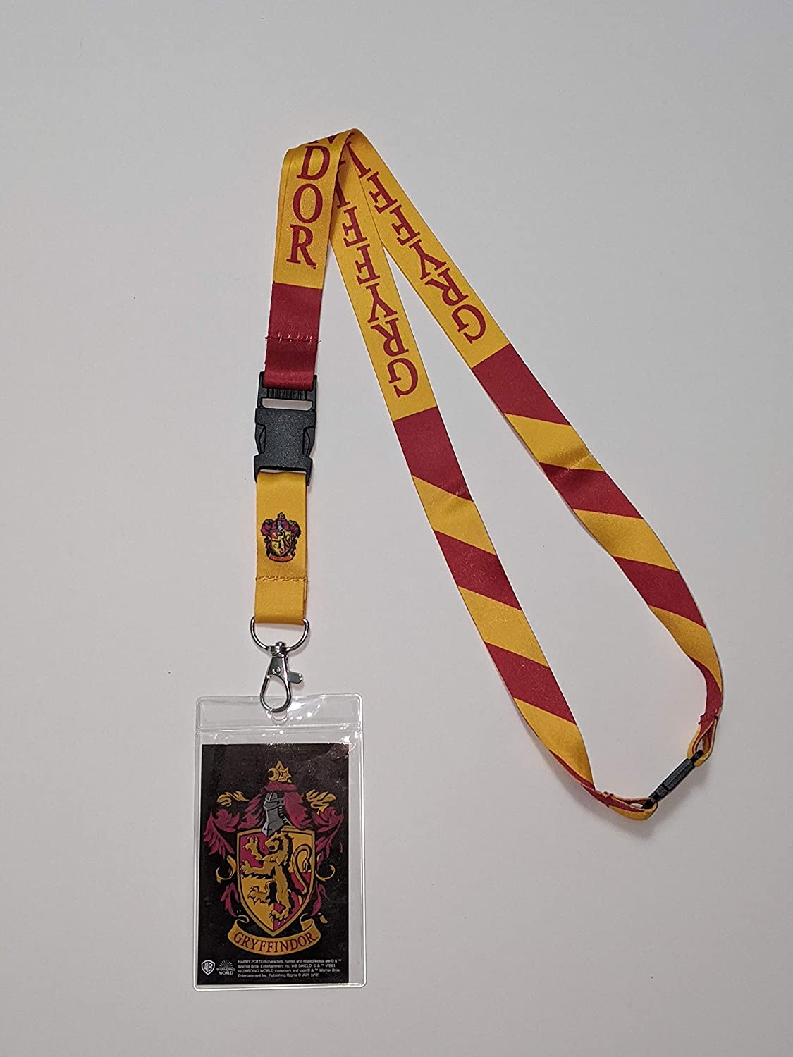 Harry Potter Hufflepuff Plaid Sigil Heart Lanyard Retractable Reel Badge ID  Card Holder