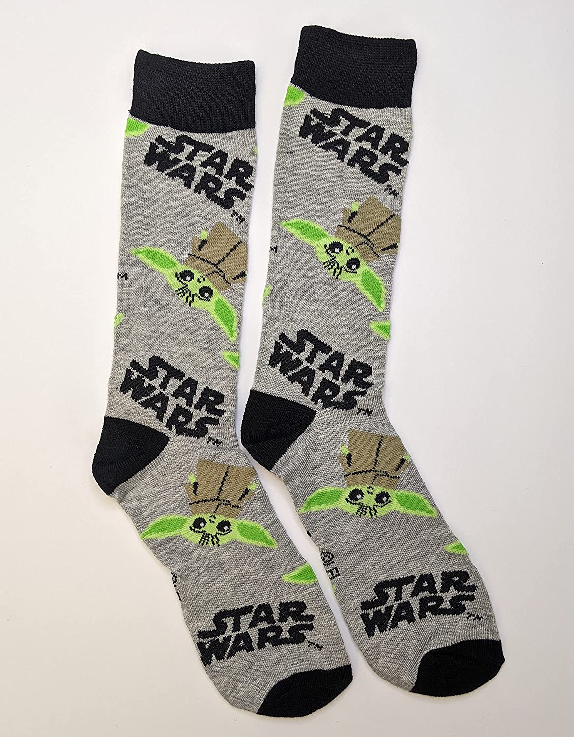 Hyp Star Wars The Mandalorian Baby Yoda Unknown Species Men's Crew Socks 2 Pair Pack