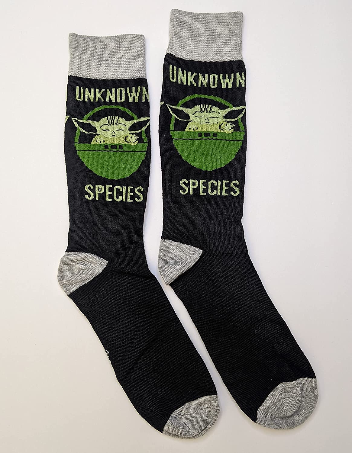 Hyp Star Wars The Mandalorian Baby Yoda Unknown Species Men's Crew Socks 2 Pair Pack